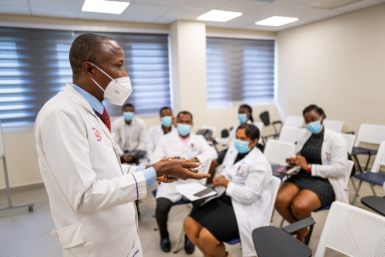 Nutritionist Charles Jaween teaches a group of student dieticians at the University of Ghana Medical Center in Accra, Ghana, on June 23, 2022. 