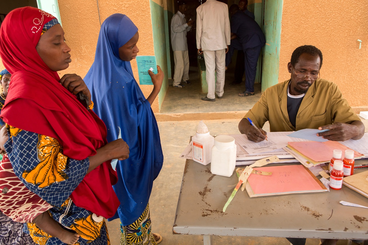 Women attend a local health center’s weekly clinic in Komo Bangau, Tillaberi region, Niger.